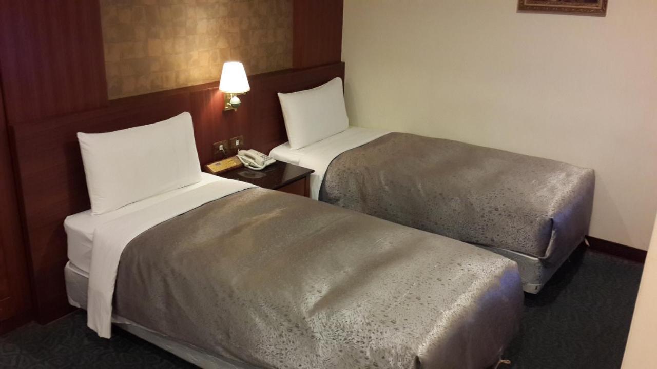 Jing Jing Holiday Hotel Καοσιούνγκ Εξωτερικό φωτογραφία